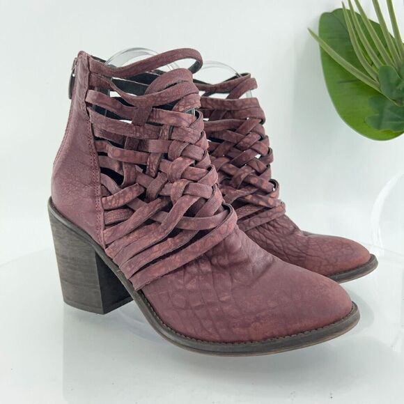 Free People Carrera Boots Women's 38 8 Red Leather Distressed Strappy Bootie - Picture 2 of 15
